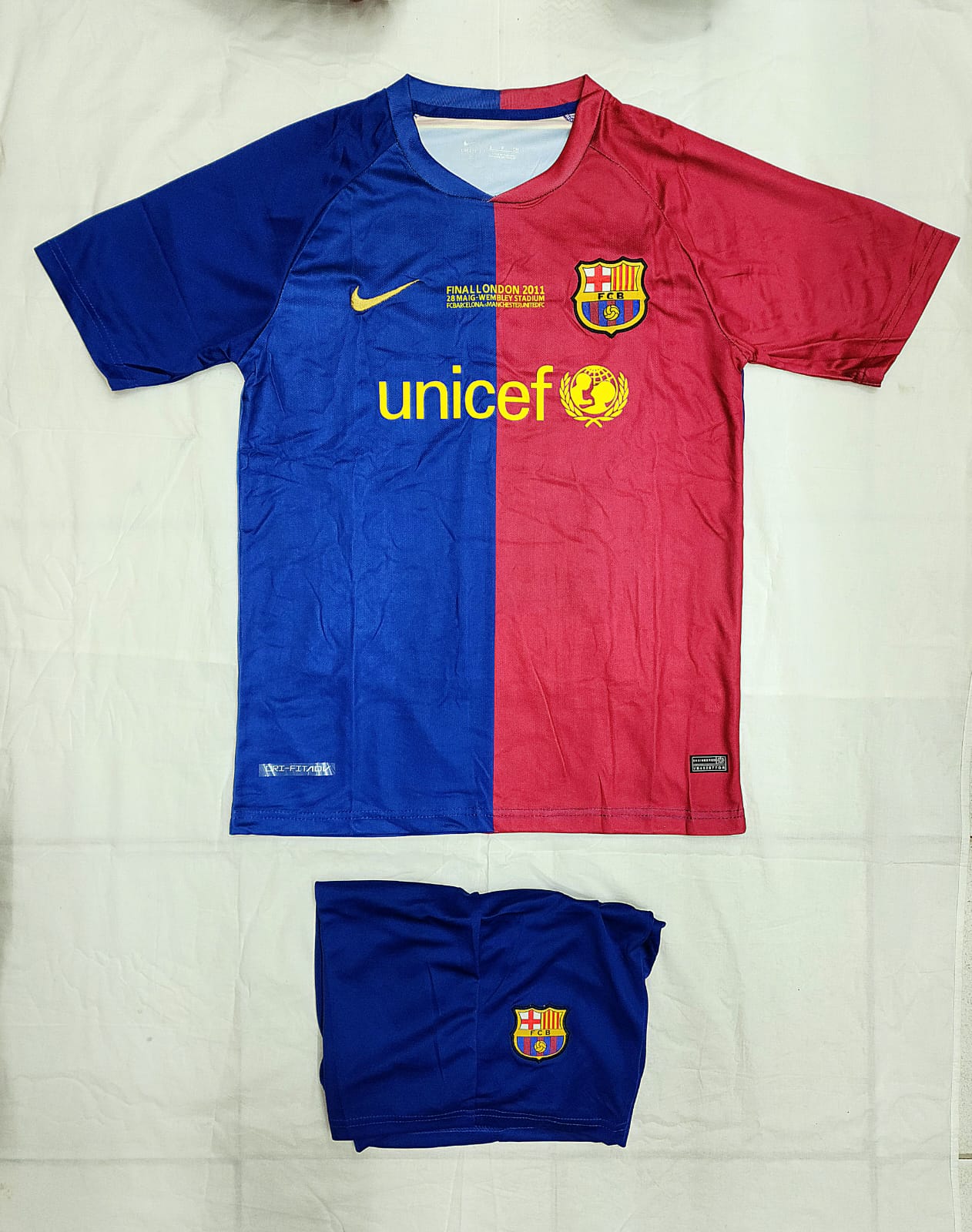 BARCA 2008-09 HOME KIT