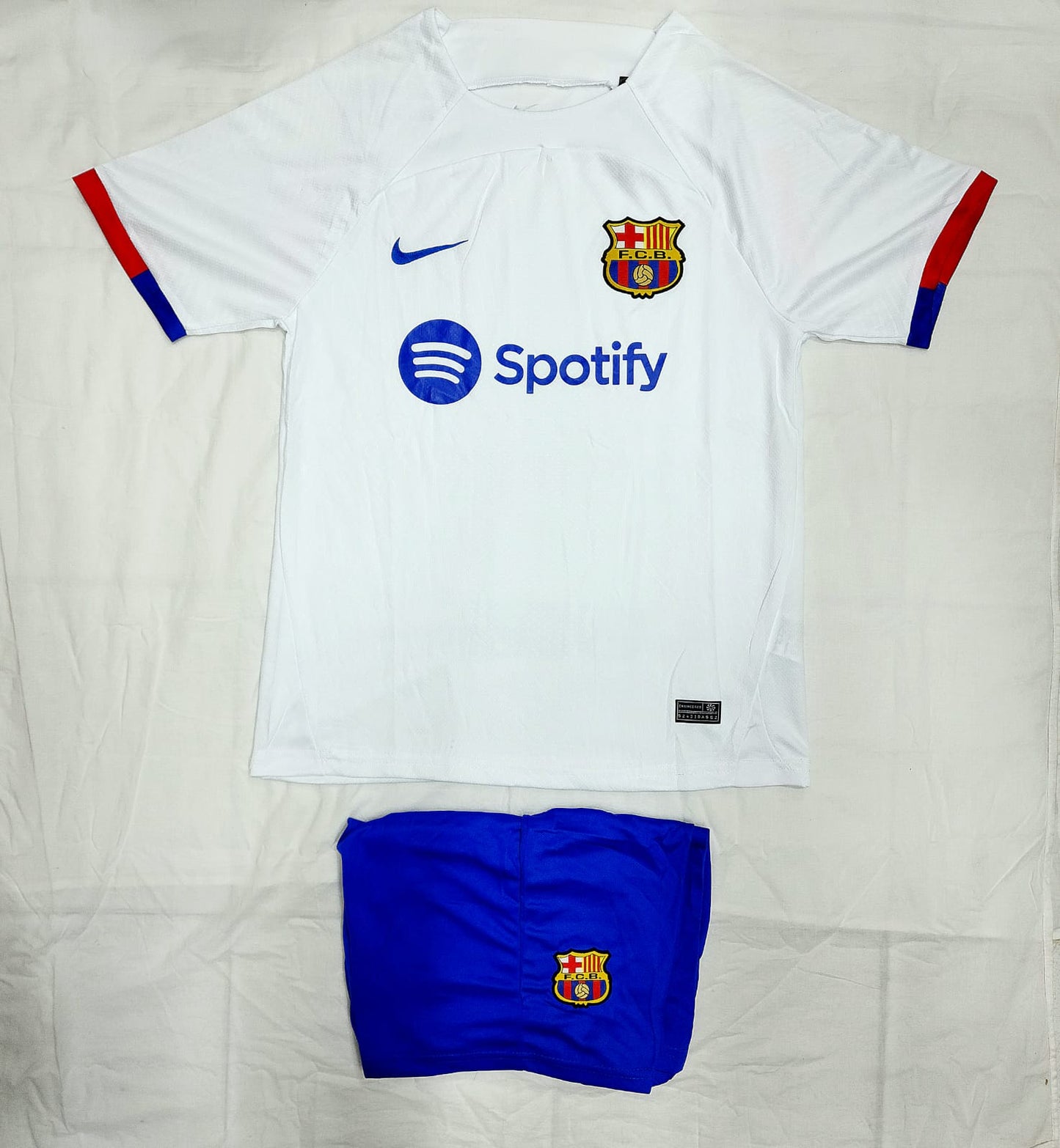BARCA SPECIAL EDITION PLAYER VERSION KIT