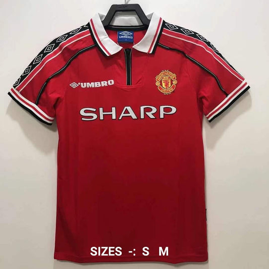 MANCHESTER UNITED 1999 HOME RETRO KIT