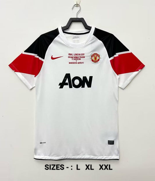 MANCHESTER UNITED 2009/10 AWAY RETRO KIT