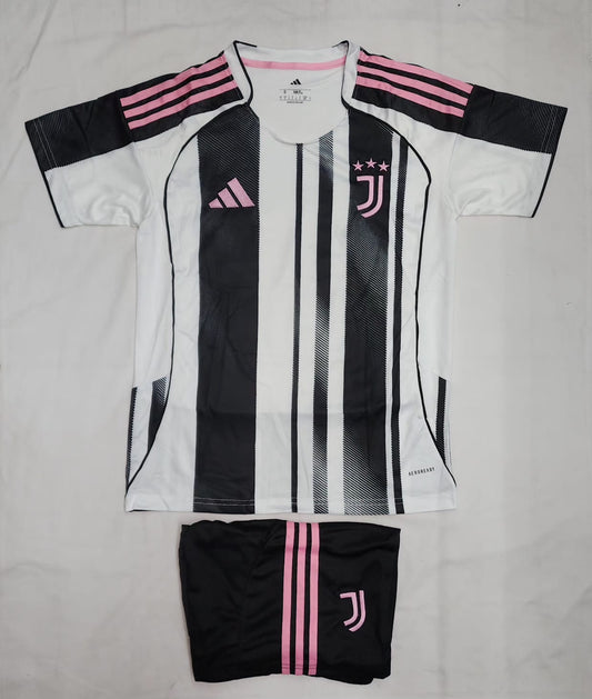 JUVENTUS 23-24 HOME PLAYER VERSION KIT